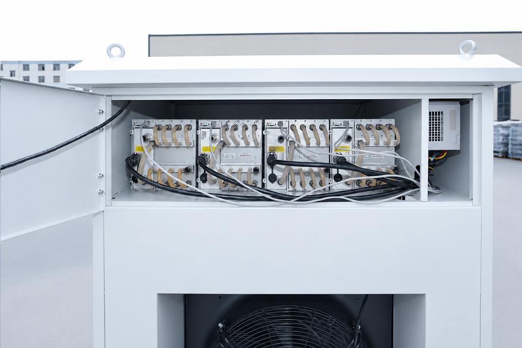 4-position Antminer Hydro Cooling Cabinet