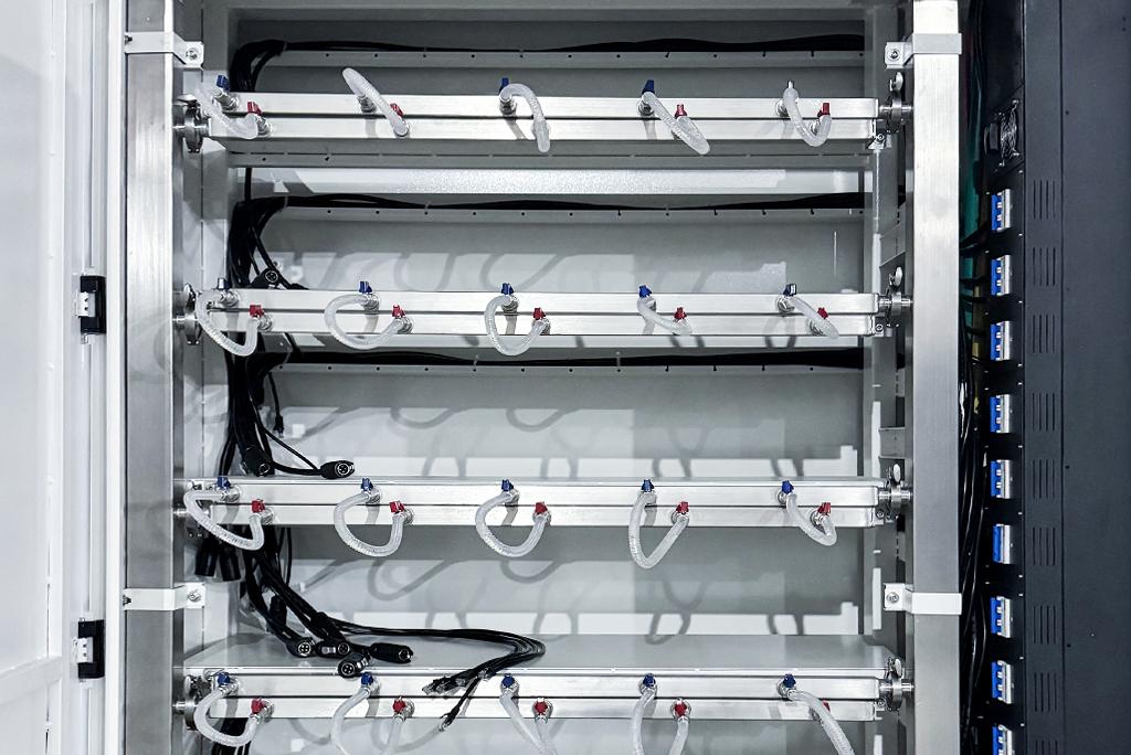 34-Slot 200kW Antminer hydro cooling rack