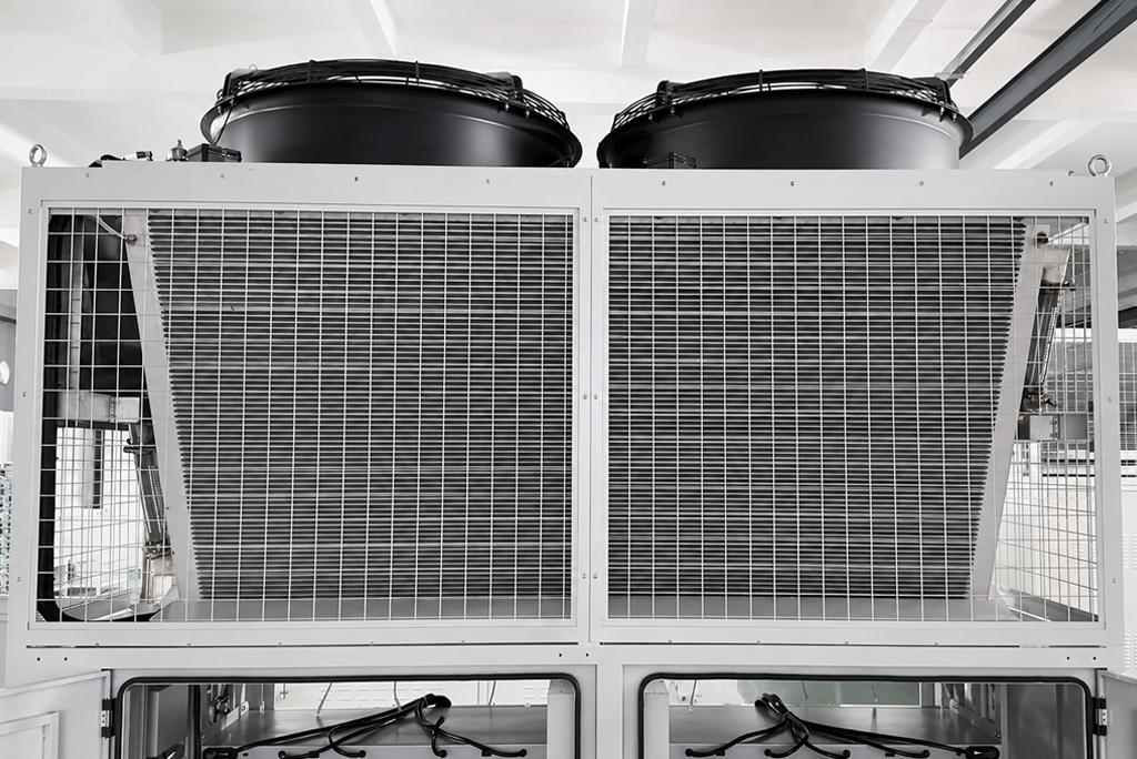 40-Slot 230kW Antminer Liquid Cooling Cabinet (Dry Cooler)